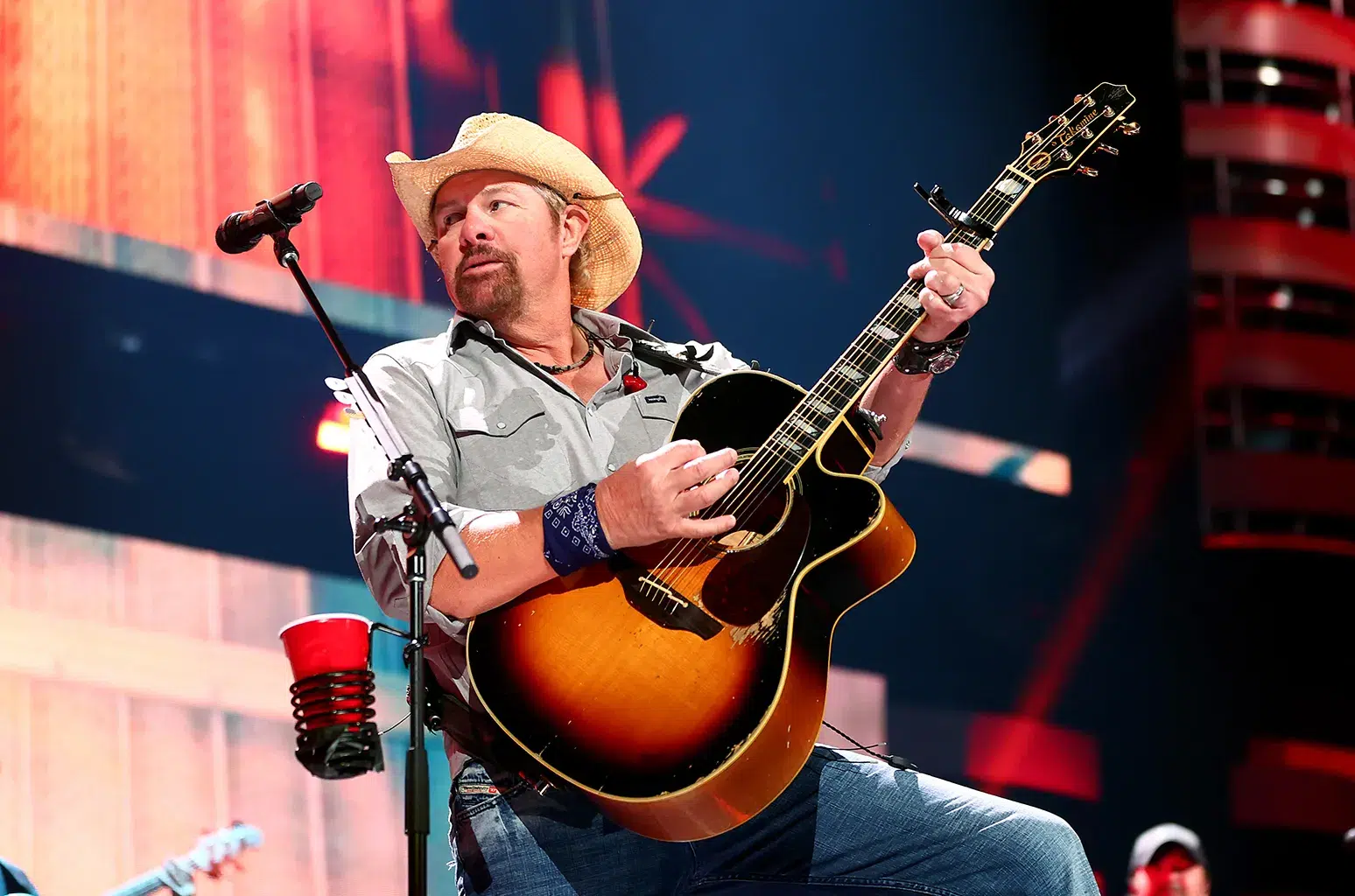 Toby Keith: An American Icon Returns